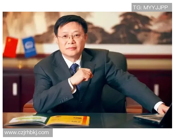 专访刘强揭秘英雄联盟成功背后的策略与团队协作秘诀