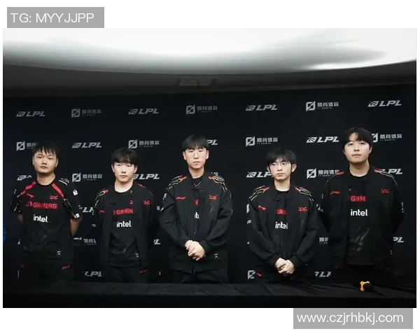 和平精英玩家热议JDG战队意识争议引发S15赛季LOL讨论热潮